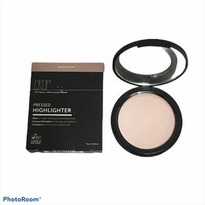 CROP Organic Pressed Highlighter. Full Size